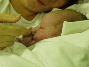 Lacika születése után 10 perccel